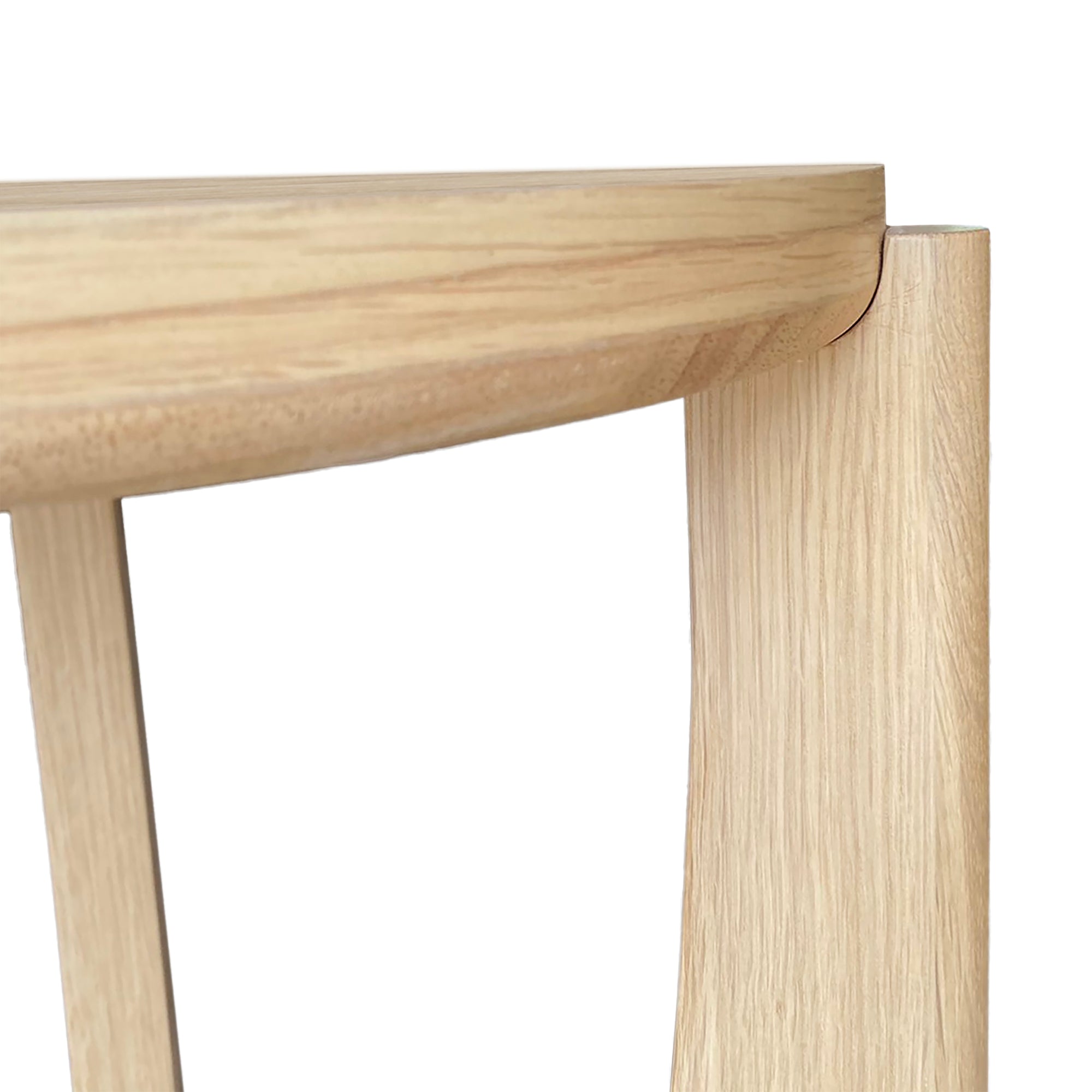 Ailbhe - Oak Round Lamp Table