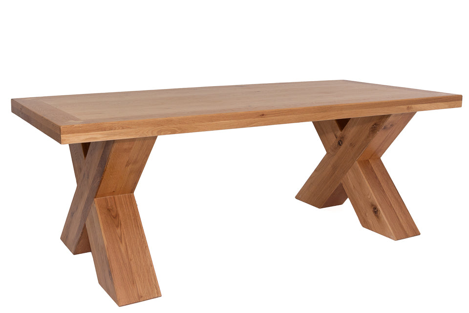 Medium oak deals dining table