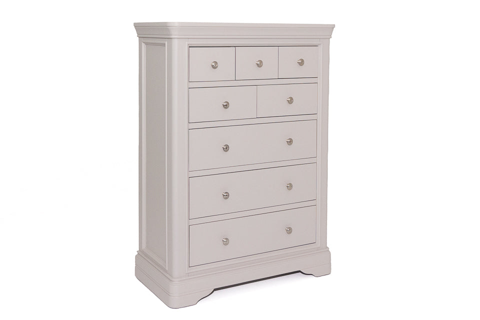 Tall chest of drawers deals with deep drawers